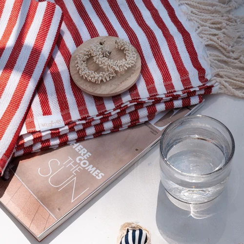 BrightMe Santorini törölköző - PIROS-FEHÉR