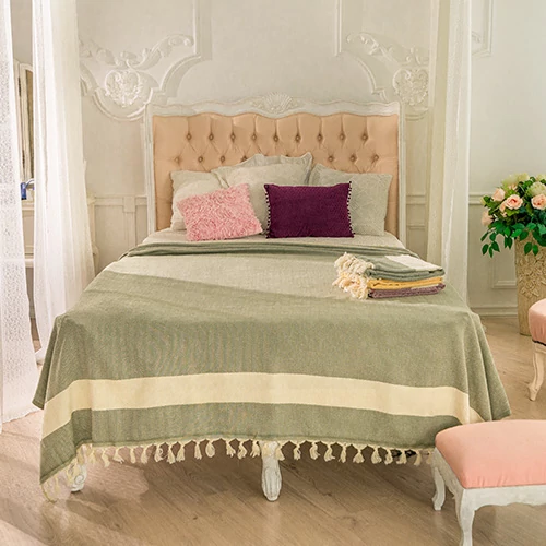 HAMPTONS ÁGYTAKARÓ - FŰZÖLD