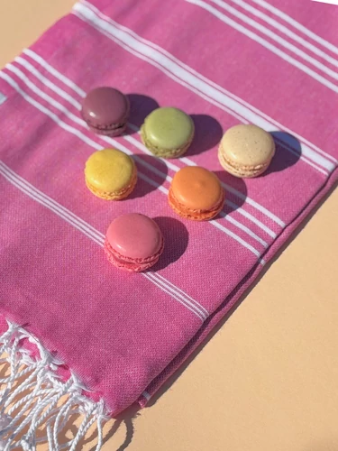 BrightMe Cannes törölköző -  sötét pink